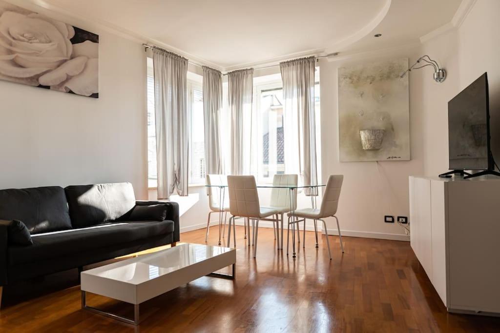 Appartement Raffinato Scorcio Sulla Citta à Brescia Extérieur photo