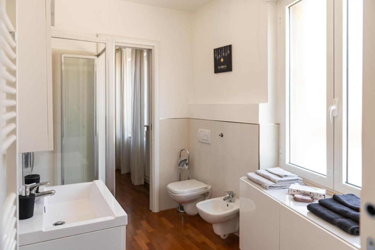Appartement Raffinato Scorcio Sulla Citta à Brescia Extérieur photo