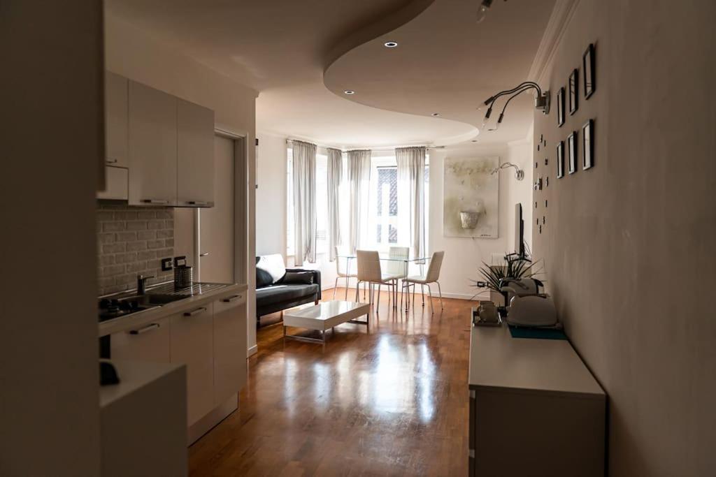 Appartement Raffinato Scorcio Sulla Citta à Brescia Extérieur photo
