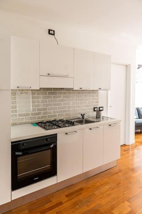 Appartement Raffinato Scorcio Sulla Citta à Brescia Extérieur photo